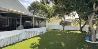 8 ELTON Place Gallery 24