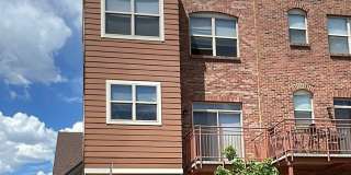 3 Bed End Unit Townhome near Old Town Arvada Gallery 1