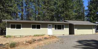 Hide Away Home on Large Lot 60149 Cheyenne Rd, Bend OR 97702 Gallery 1
