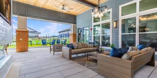 Bainbridge Market Commons Gallery 5