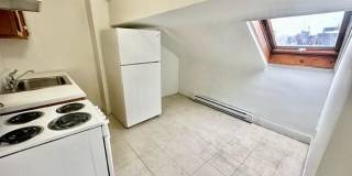 288 Hanover St. Gallery 7