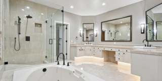 Elegant Los Altos Townhouse Near Redwood Grove & Shoup Park Gallery 28