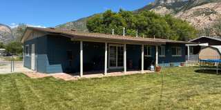 Beautifully remodeled home with central air, 1 car garage, RV parking and covered patio Beautifully remodeled home with central air, 1 car garage, RV parking and covered patio Gallery 3