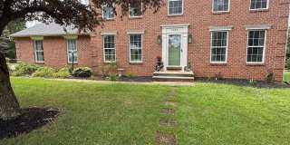 2092 TRIPLE GREEN Court Gallery 1