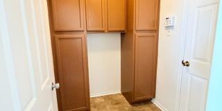 Now Showing: 4 Bedroom / 2.5 Bath located at 1723 Elijah Blue Dr. in Greenwood, IN. Gallery 13