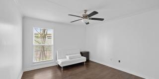 1744 Woodcliff Place NE Gallery 24