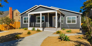 4927 West Mountain View Drive Gallery 1