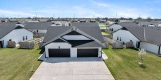 3 Bedroom 2 Bathroom near Haysville Gallery 1