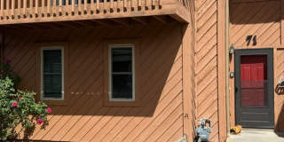 3 Bed 2 1/4 Bath Townhome Gallery 1