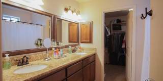 10194 E 37 PL Gallery 10