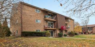 Whispering Trails Apartments Gallery 5