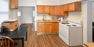 Inviting 4 Bed, 2 Bath in GU District! (GU Off-Campus Housing - Preleasing for June 2026) Gallery 4