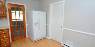 924 Avalon Avenue Gallery 13
