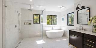 4BR/2.5BA Stunning Spacious Tiburon Home! Pool! Pet Friendly!  PROGRESSIVE Gallery 25