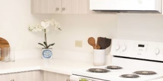 Kanekapolei Collection Gallery 8