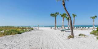 111 WHISPERING SANDS CIRCLE Gallery 43