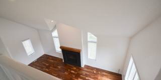 Luxury Lakeside Living – 3 Bed, 2.5 Bath Home with Stunning Views Gallery 12