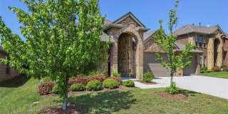 3104 Oak Crest Drive Gallery 1