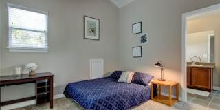 2123 W SPRUCE STREET Gallery 31