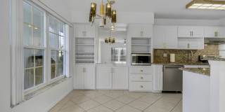 964 NW Spruce Ridge Drive Gallery 8