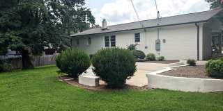 CherryVille Downtown, 3 bedroom, 100% Upgraded. Gallery 13