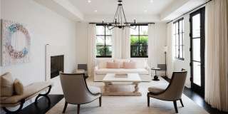 901 Pacific Avenue Gallery 18