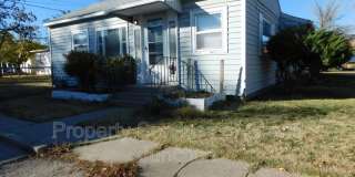 925 North 10th Street Gallery 1