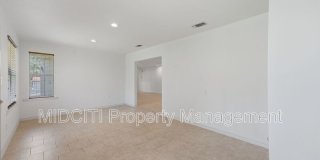 1233 Hollyhock Ln Gallery 13