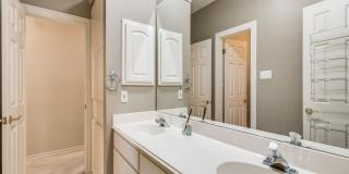 19114 Autumn Gdn Gallery 25