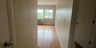 HISTORIC WAVERLY One Bedroom One Bath Condo Gallery 5
