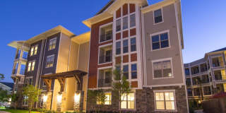 The Pointe at West Lake Gallery 12