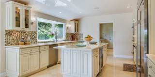 2 Bowie Road Gallery 15