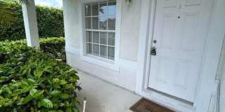 13519 Fountain View Boulevard Gallery 3