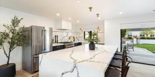 3827 E HAZELWOOD Street Gallery 10