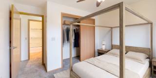 Oak Crossing Gallery 6