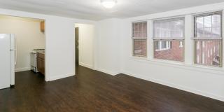 5528 S. Cornell Avenue Gallery 23