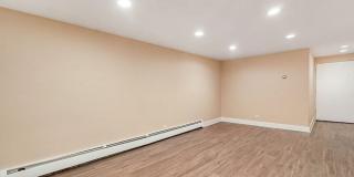 Location!! Updated 1 bedroom Gem on Pearl St. in Govenor's Park! Gallery 10