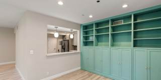 9249 Burton Way Gallery 20
