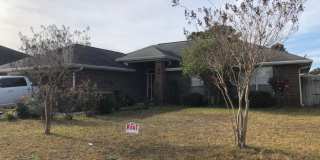Available July 14, 2026 – 4 Bedroom Home in Navarre! Gallery 1