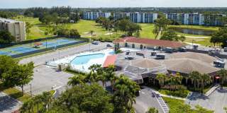 3661 Via Poinciana Gallery 31