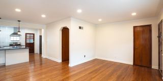 Beautiful 2 Bedroom 2 Bathroom Saint Louis Hills Home Gallery 4