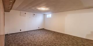 Lovely Large 3 Bedroom 1 1/2  Bath Ranch Style Home Gallery 21