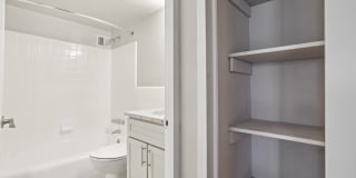 The Kenmore Gallery 16