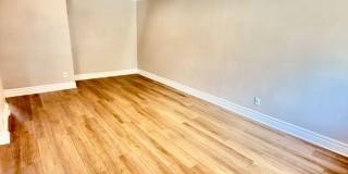 Stylishly Updated 2BR Townhome Near City Park Denver Gallery 13