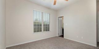August 2026 Move In! 3 Bed, 3.5 Bath Condo in Great Community! Gallery 1