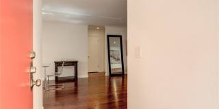 8400 De Longpre Avenue Gallery 6