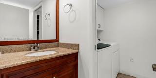 8107 SW 23rd Ct Gallery 9