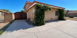 6438 Shayna Gallery 1