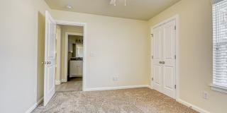 Move In Special: August Rent Free! Gallery 44