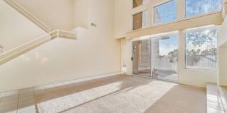 Charming Guard-Gated Southwest Las Vegas Townhome with Fireplace & Golf Course Views! Gallery 7